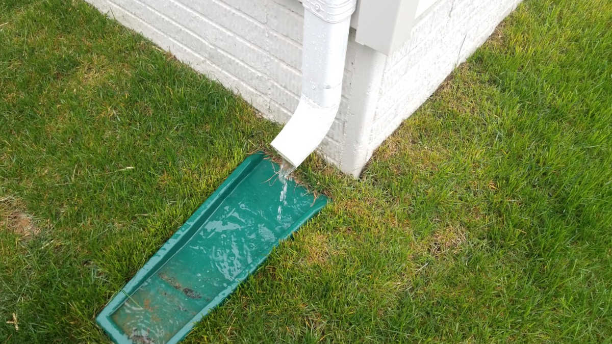 Downspout Drains 5 Reversed Splash Block